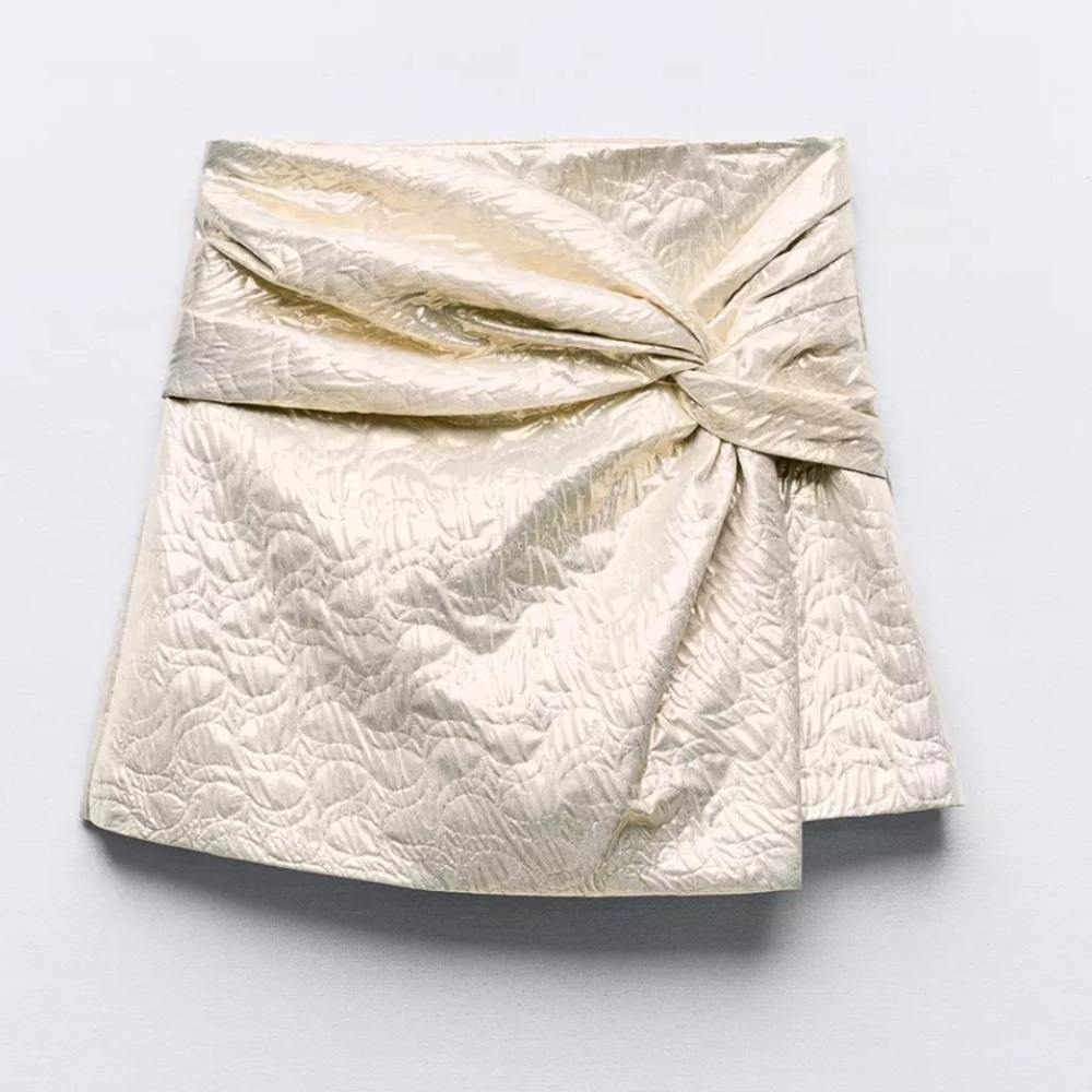 Zara Light Gold Knotted Quilted Skort Size Small - NEW